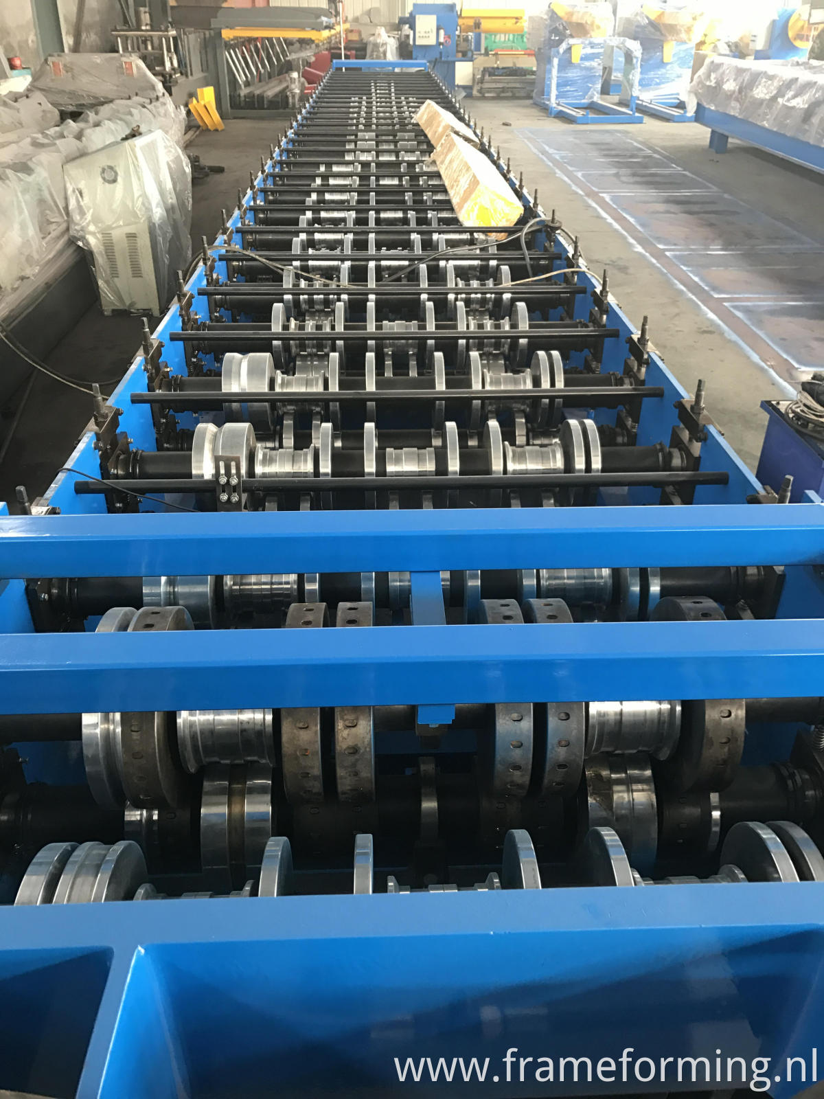 metal deck forming machine